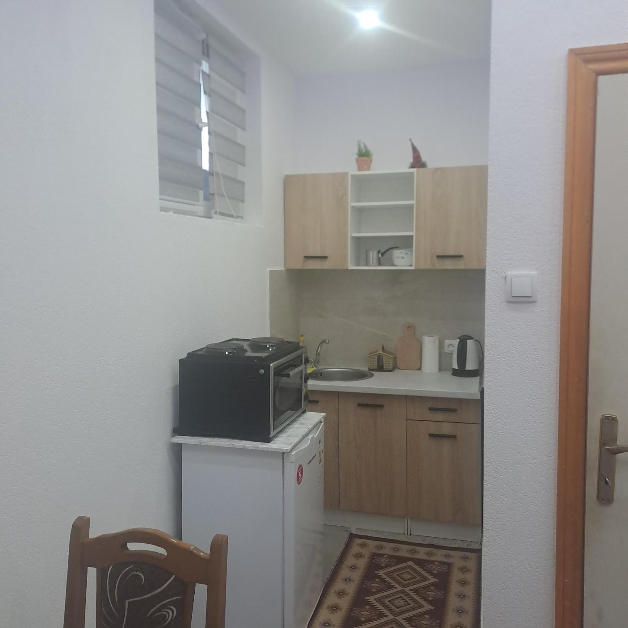 Apartmani Kosjerina Trebinje Exterior photo
